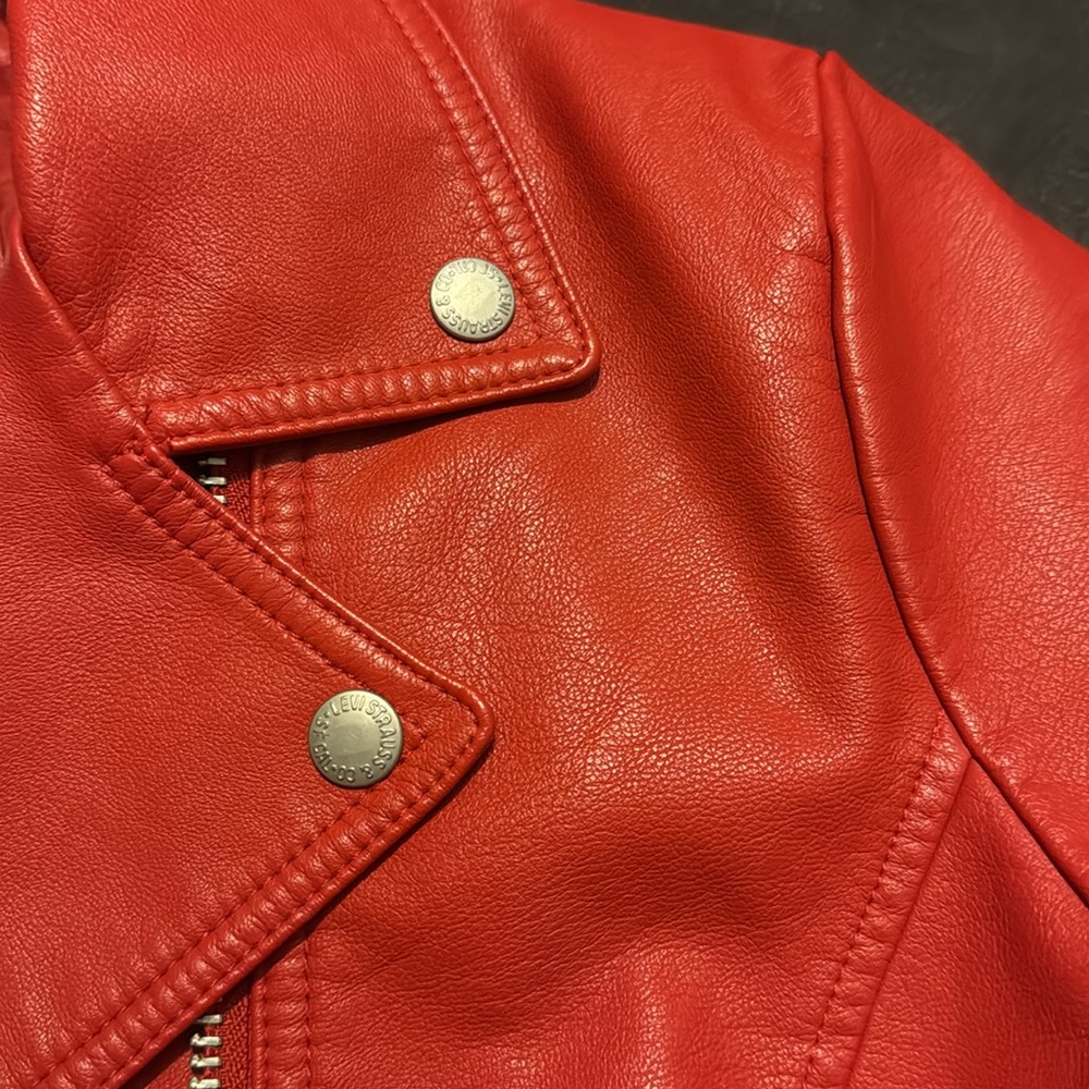 Levi Strauss & Company Red Stunning Jacket Size Large With Silver Hardware - Picture 12 of 12